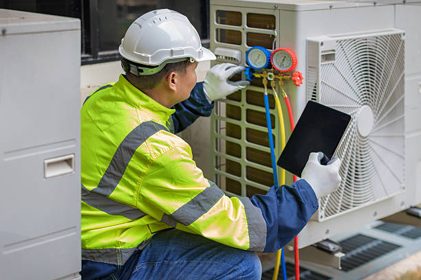 Professional Air Conditioning Repair technician working in New Canaan, CT